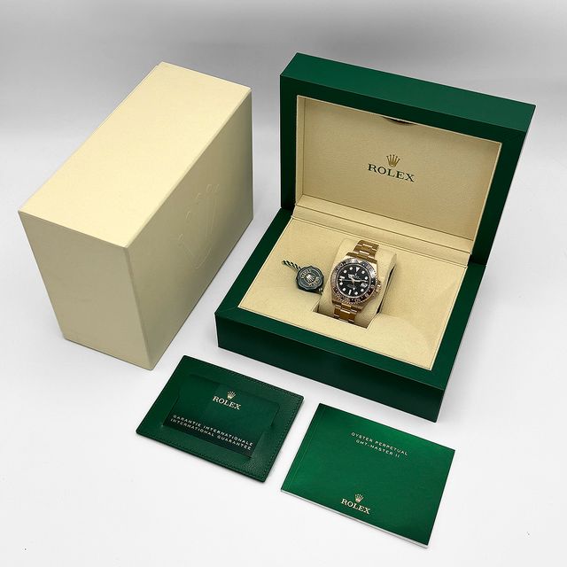 Rolex GMT Master II 126715 CHNR Image 4